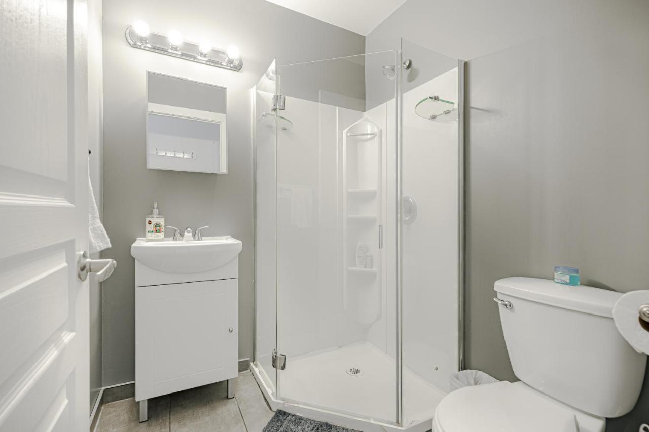 Homa Homestay Hotel By Olympic Stadium Montreal Auberge-Hostel מראה חיצוני תמונה
