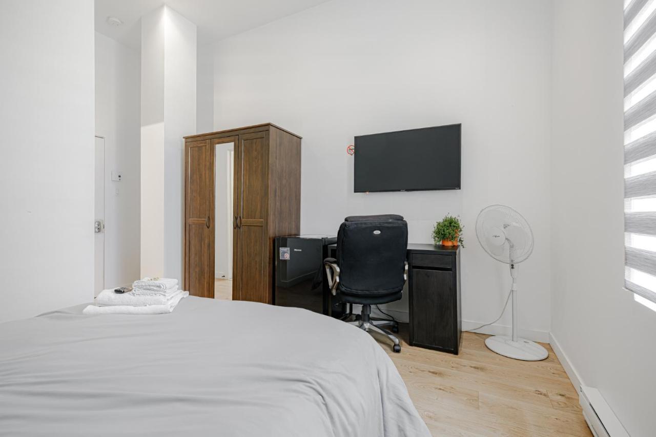 Homa Homestay Hotel By Olympic Stadium Montreal Auberge-Hostel מראה חיצוני תמונה